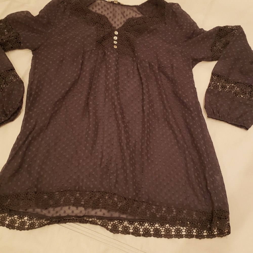 Womans 2 Piece blouse